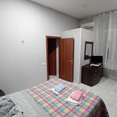 Sweet Life Apartment Наполи Екстериор снимка
