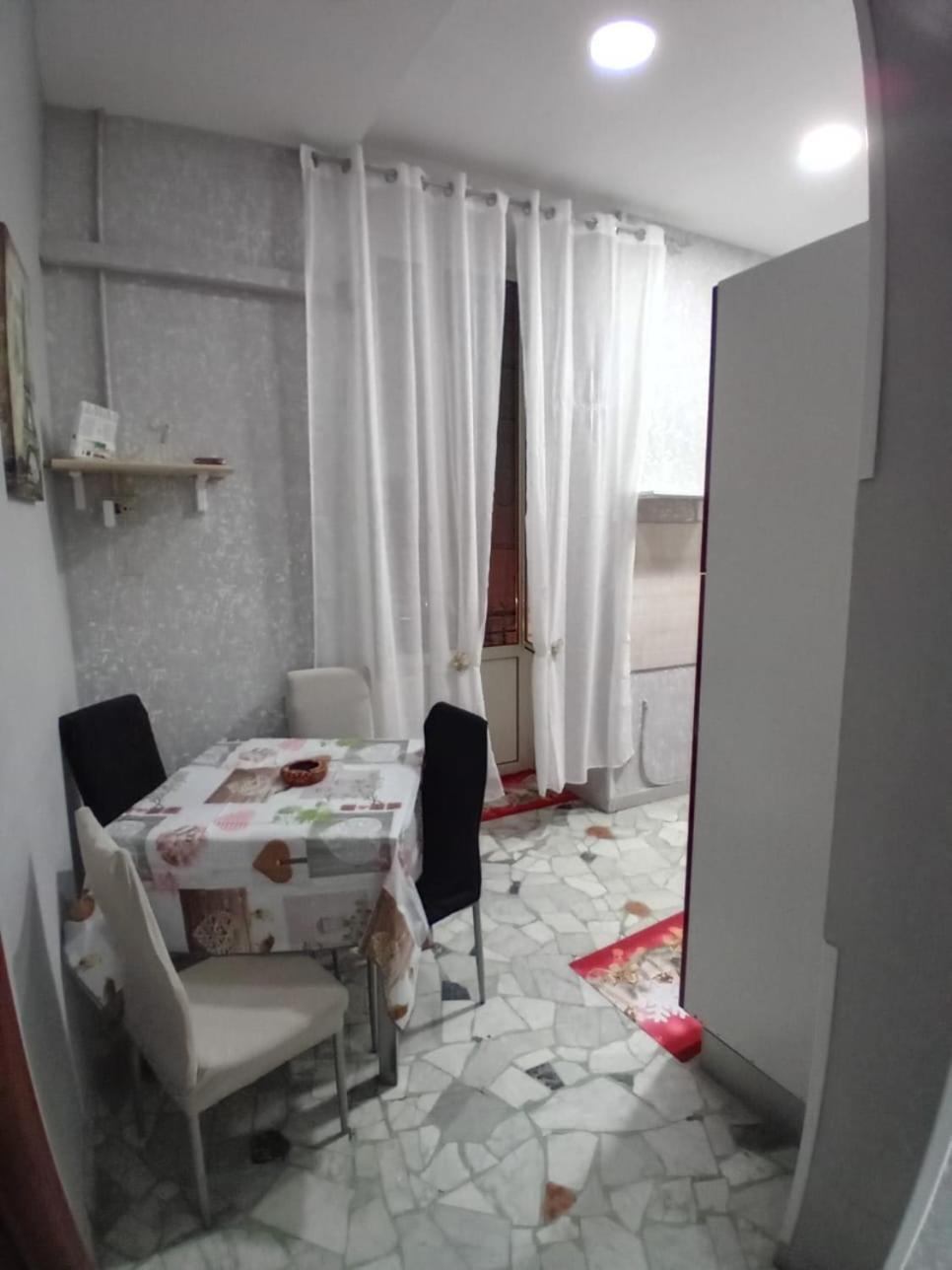 Sweet Life Apartment Наполи Екстериор снимка