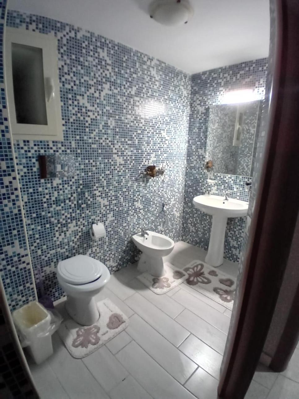 Sweet Life Apartment Наполи Екстериор снимка